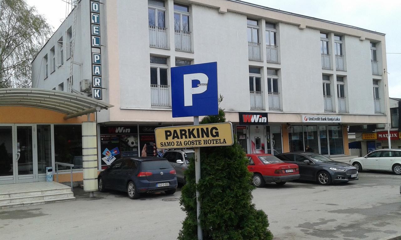 Motel Park Rogatica Eksteriør bilde