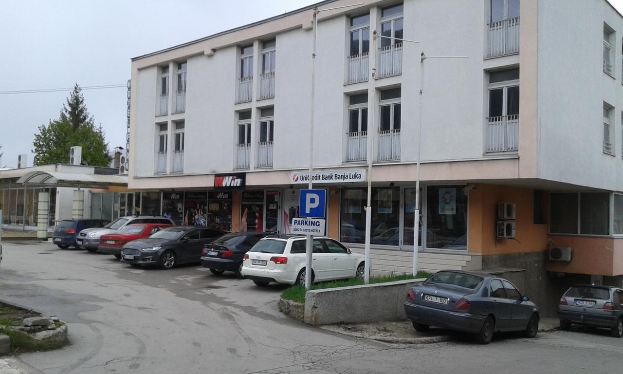 Motel Park Rogatica Eksteriør bilde