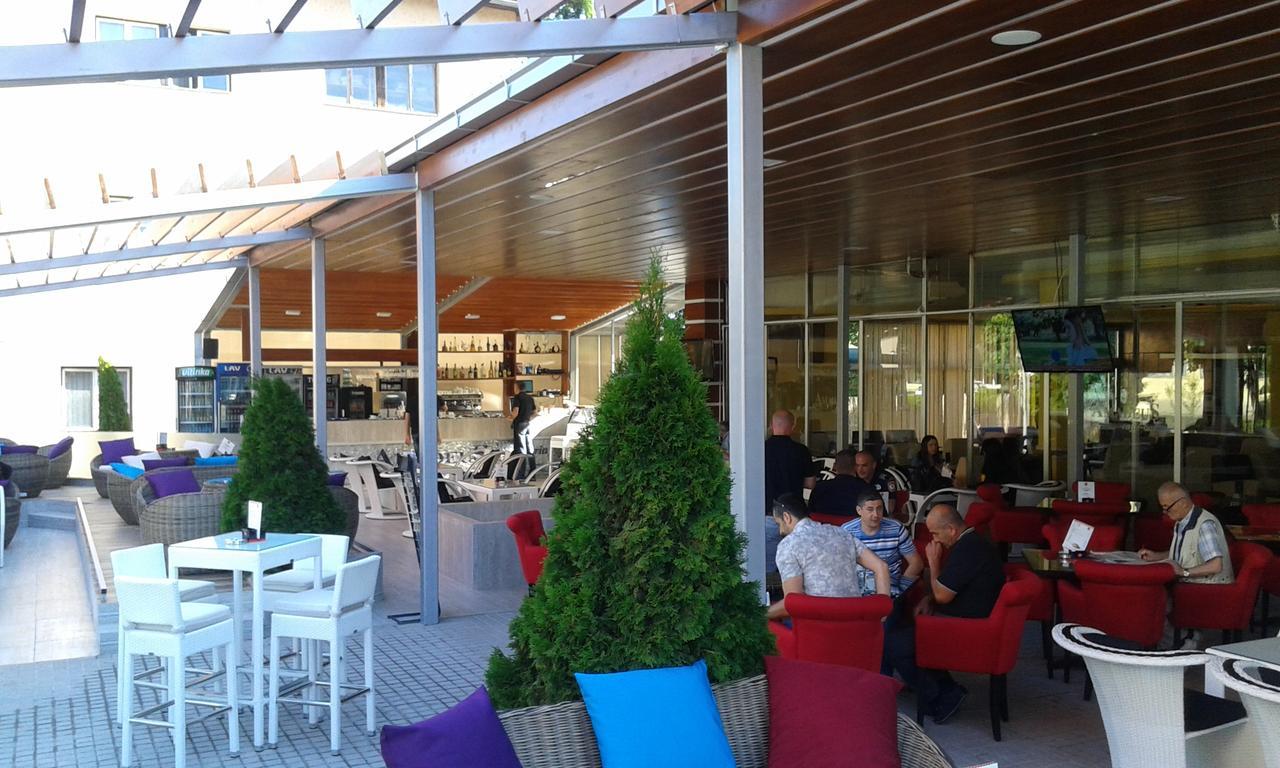 Motel Park Rogatica Eksteriør bilde